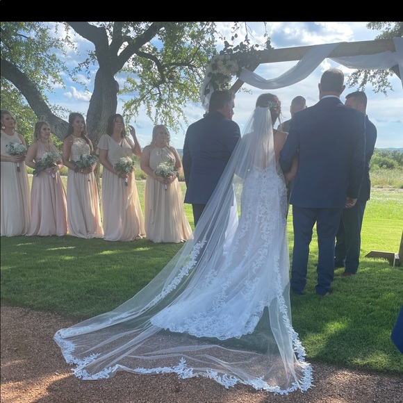 Cathedral wedding Vail - Picture 4 of 12